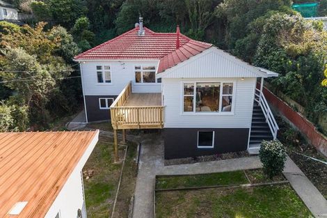 Photo of property in 25 Gordon Road, Plimmerton, Porirua, 5026