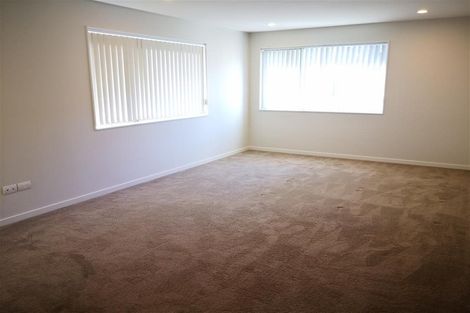 Photo of property in 58 Golden Morning Drive, Albany Heights, Auckland, 0632