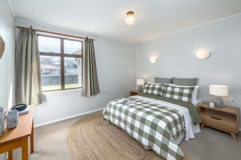 Photo of property in 14 Armstrong Avenue, Carterton, 5713