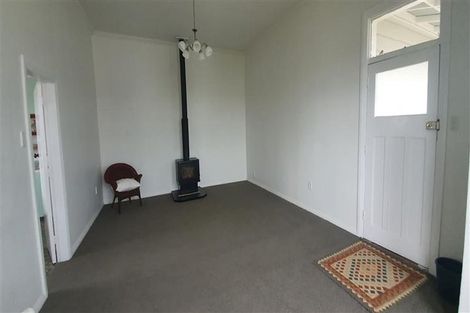 Photo of property in 3 Alma Road, Gonville, Whanganui, 4501