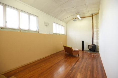 Photo of property in 11 John Street, Strathern, Invercargill, 9812