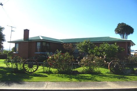 Photo of property in 18 Stirling Crescent, Mosgiel, 9024