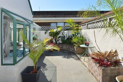 Photo of property in 104b Hatea Drive, Regent, Whangarei, 0112