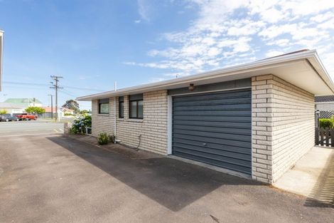 Photo of property in 11 Tukapa Street, Westown, New Plymouth, 4310
