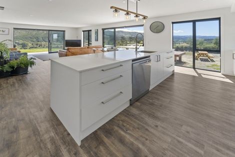 Photo of property in 38 Pineview Way, Motueka, 7196