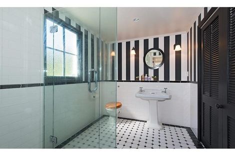 Photo of property in 36 Portland Road, Remuera, Auckland, 1050