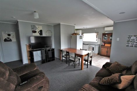 Photo of property in 16 Clyde Street, Tokoroa, 3420