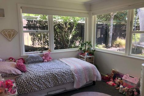 Photo of property in 39 Orion Place, Hillcrest, Auckland, 0627