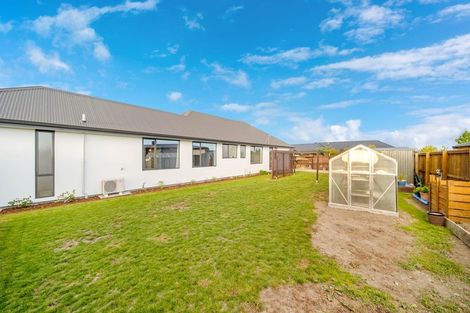 Photo of property in 19 Barewood Grove, West Melton, 7618