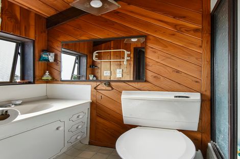 Photo of property in 6 Mcinnes Road, Weymouth, Auckland, 2103