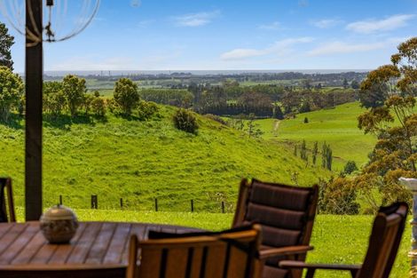 Photo of property in 193 Ackworth Road, Lepperton, New Plymouth, 4373