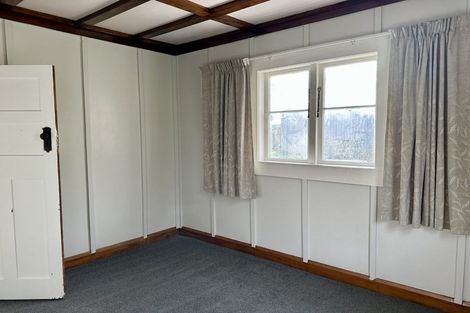 Photo of property in 32 Cloverlea Road, Westbrook, Palmerston North, 4475