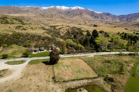 Photo of property in 5 Cardrona Valley Road, Wanaka, 9305