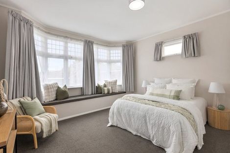 Photo of property in 4a Tarawera Road, Johnsonville, Wellington, 6037