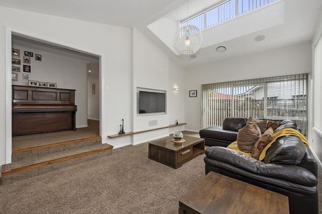 Photo of property in 14 Gordon Street, Hillcrest, Hamilton, 3216