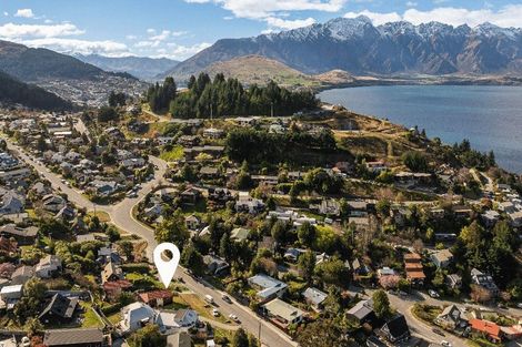 Photo of property in 5 Arawata Terrace, Fernhill, Queenstown, 9300