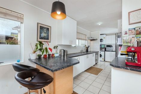 Photo of property in 1/21 Solar Road, Glen Eden, Auckland, 0602