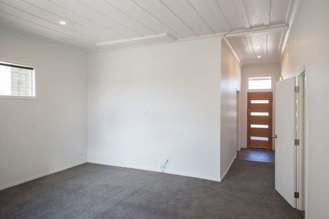 Photo of property in 33 Reid Road, South Dunedin, Dunedin, 9012