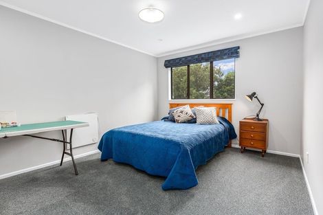 Photo of property in 31 Shackle Lane, Whitby, Porirua, 5024