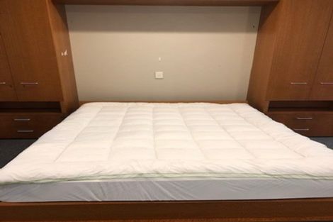 Photo of property in Latitude 37 East Apartments, 1l/20 Pakenham Street East, Auckland Central, Auckland, 1010