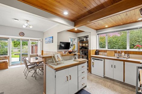 Photo of property in 11 Pannell Avenue, Wainoni, Christchurch, 8061