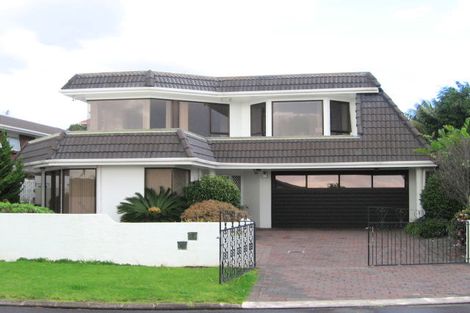 Photo of property in 10 Essington Place, Half Moon Bay, Auckland, 2012