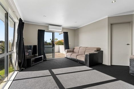 Photo of property in 6 Coby Sydney Drive, Bell Block, New Plymouth, 4312