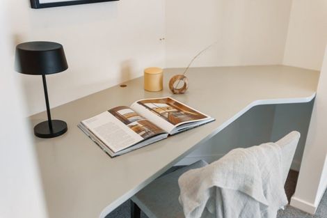 Photo of property in 2 Island View Place, Wanaka, 9305