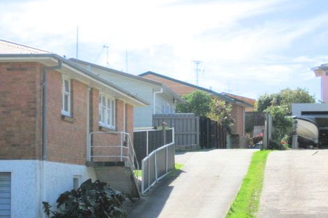 Photo of property in 49d Valley Road, Mount Maunganui, 3116