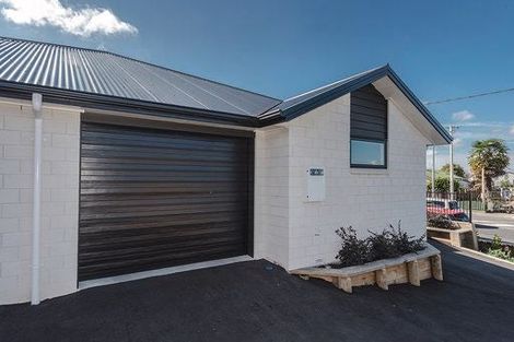 Photo of property in 1/142 Forest Lake Road, Forest Lake, Hamilton, 3200