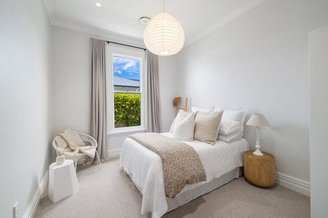 Photo of property in 54 Hawkesbury Avenue, St Albans, Christchurch, 8014