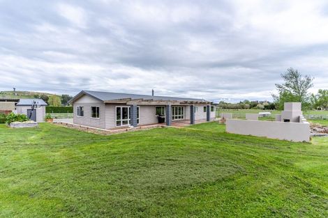 Photo of property in 99 Centre Bush Otapiri Road, Centre Bush, Winton, 9782