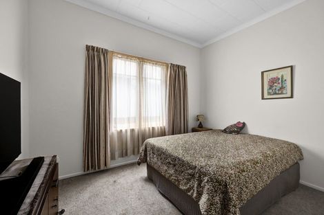 Photo of property in 10 Morrissey Street, Hawera, 4610