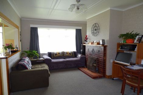 Photo of property in 2 Weraroa Road, Levin, 5510