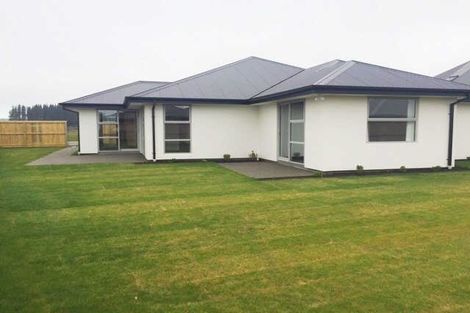 Photo of property in 25 Sutherland Drive, Kaiapoi, 7630