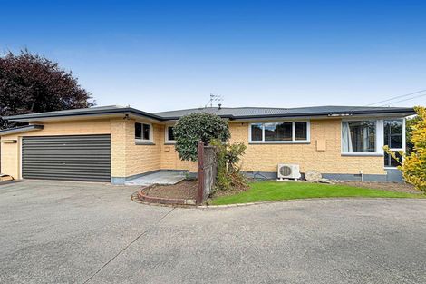 Photo of property in 33 Rountree Street, Upper Riccarton, Christchurch, 8041