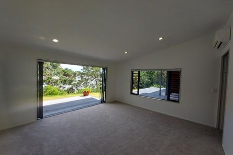 Photo of property in 68 Rame Road, Greenhithe, Auckland, 0632