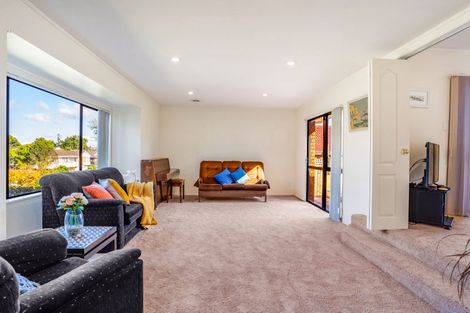 Photo of property in 38 Simmental Crescent, Somerville, Auckland, 2014