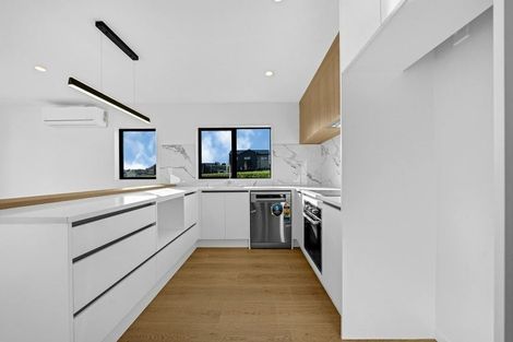 Photo of property in 6 Piringa Road, Pukekohe, 2120