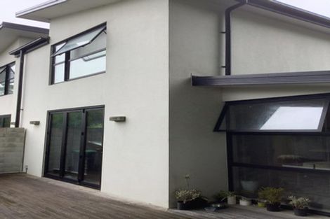 Photo of property in 3b The Oval, Hillmorton, Christchurch, 8024