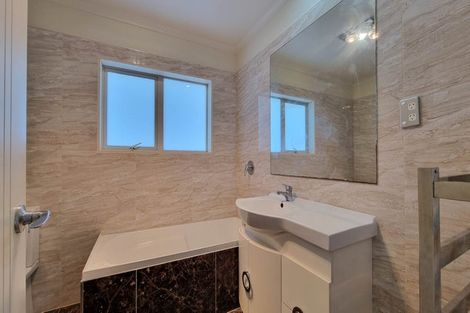 Photo of property in 35b Gibraltar Street, Howick, Auckland, 2014