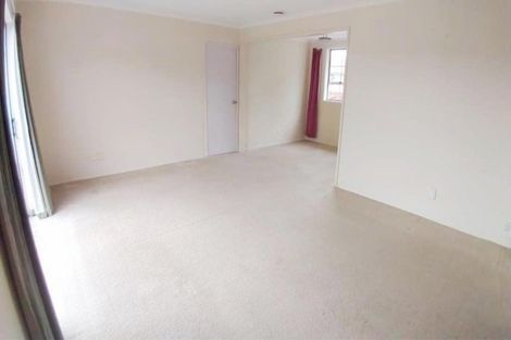 Photo of property in 2/26a Sunnynook Road, Sunnynook, Auckland, 0620