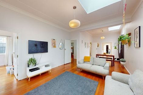 Photo of property in 47 Freyberg Street, Lyall Bay, Wellington, 6022