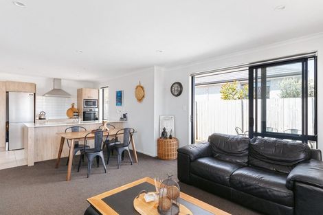 Photo of property in 78 Bert Wall Drive, Omokoroa, 3114