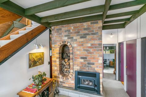 Photo of property in 76 Balmain Road, Chatswood, Auckland, 0626