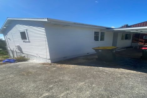 Photo of property in 579 East Coast Road, Browns Bay, Auckland, 0630