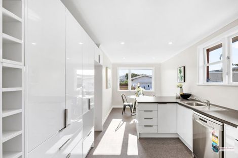 Photo of property in 189 Oxford Terrace, Avalon, Lower Hutt, 5011