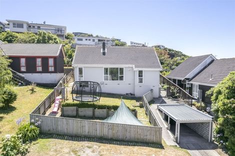 Photo of property in 11 Penryn Drive, Camborne, Porirua, 5026