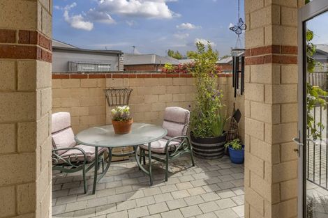 Photo of property in 10 Waterford Avenue, Northwood, Christchurch, 8051