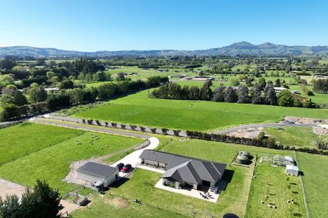Photo of property in 30 Tara Hills Drive, North Taieri, Mosgiel, 9092